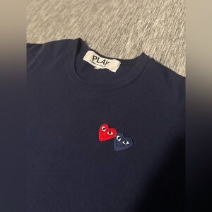 Comme Des Garçons Play ❤️

Blue Cotton Embroidered Logo T-Shirt